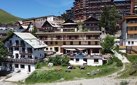 Hotel Refuge Alpe d Huez